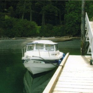31 May 2006 Matia Island:  We had the entire dock and island to ourselves!