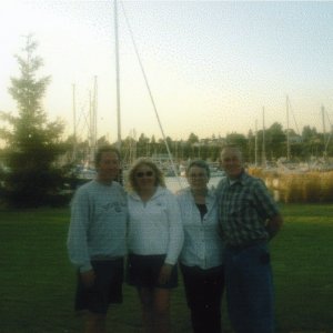 24 Aug 2006 Bellingham: Jim & Joan (WILDBLUE); Ruth & Joe (R-MATEY).