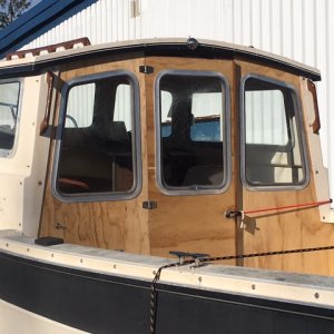 New rear of pilot house. Compare the handrails to how they were in the first picture in the album.