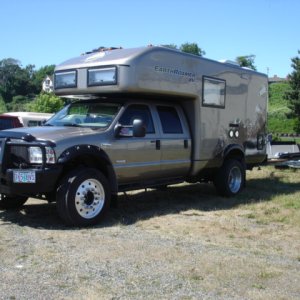 22 June 2008 B'Ham
SEA SKIPPER's tow rig in 
the long term parking lot