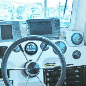 Gauge on far right is my Flowscan fuel flow meter.