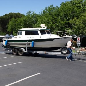 Dora Jean arrives late after suffering broken trailer springs from California "potholes".