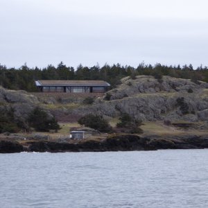 At first glance it looks like a basic rambler, but then you realize it is 10 times the size!