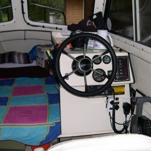 16' "Sea Shift" Interior
