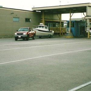 1985 C-Dory 22 Angler Classic entering Canadian  Customs  Oct.9/09