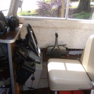 Helm Seat