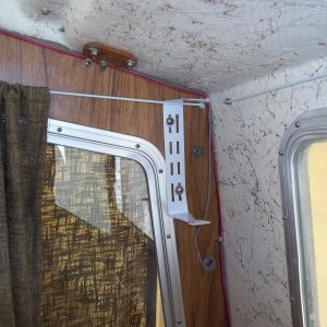 Speaker Bracket Location 30/3/2011