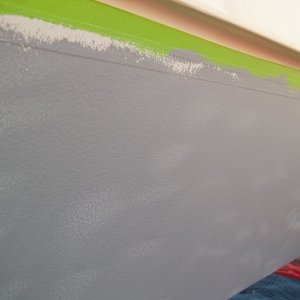 4/5/2011..sanded some roller marks off this morning,just waiting for temperative to climb.Than i will do,4th coat of 2000e,1st coat of Pettit Hydrocoat than second coat of Pettit Hydrocoat .