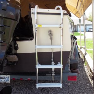 15/05/2011...Dot Line Deluxe 4 Step 7 inch boarding ladder