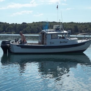 30/08/2011...Perch fishing, big cockpit...hot.. no T-Shirt day!