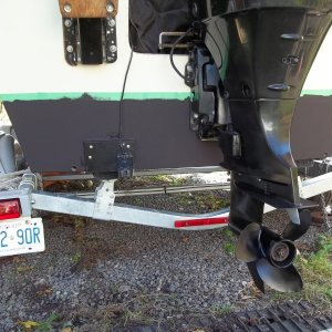 07/10/2011..bottom paint,also touched up the propeller with black rust paint.