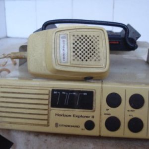 Standard Horizon Explorer 2