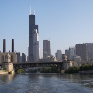 Roosevelt bridge with Sears tower in back