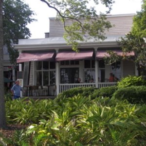 Plums Resturant
Beaufort, S.C.
GREAT FOOD!