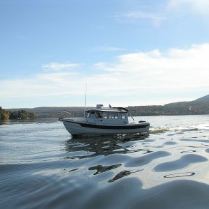 (BlackNorth) Quiet waters!