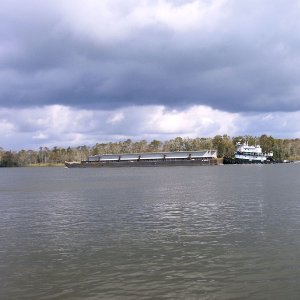 Working Tow on the ICW heading west