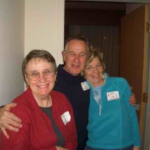 20070127 - 01 Seattle Potluck & Factory Party - Trouble hmm