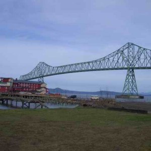 20070304 - 01 John at Astoria - Didn\'t bring the boat sniff sniff