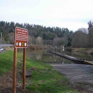 20070304 - 03 John at Astoria - Nice Launch