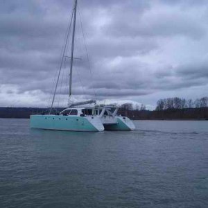 20070310 - 02 Columbia River to Cathlamet - Nice boat from Hawaii