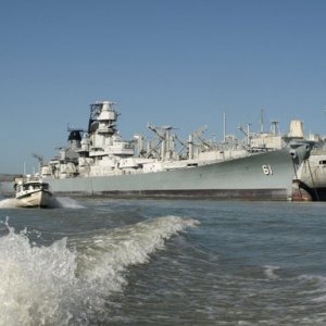 Sea Skipper outruns the ?Iowa?