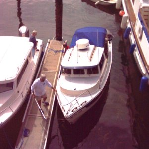 (Ruth & Joe) By golly! Ben said to put C-Lou in this spot and there she is!