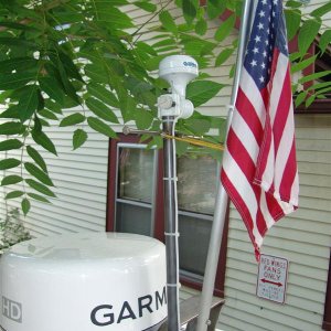 Media 'Homemade base of stainless. Heavily modified anchor light.' in album 'Radar, GPS, and anchor light.'