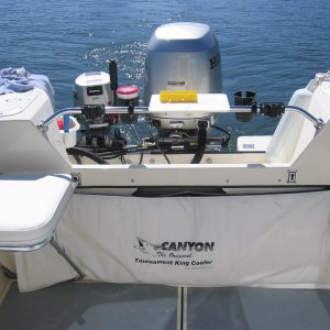 Garelick gunwale jump seat and kill bag.