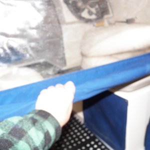 Now the panel can be rolled tightly.