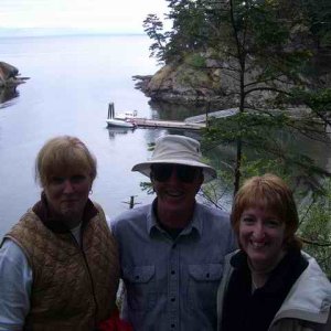 20060506 - 12 Lopez C-Dory Gathering - Mom Dale & Amy