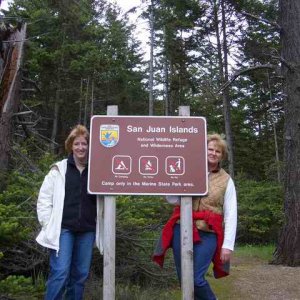 20060506 - 13 Lopez C-Dory Gathering - Hiking Matia