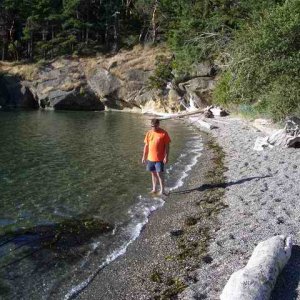 20060722 - 11 San Juans w Brother & Sister in law - Beach at Patos