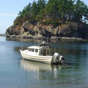 20060729 - 18 San Juans w Amy\'s Parents & Sister - Cool Boat