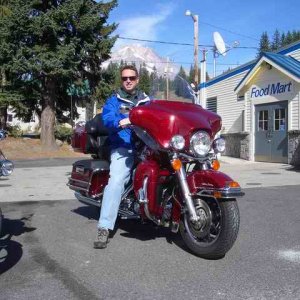 20061014 - 02 Rented a Harley for a 200 mile ride SR-14 to Hood River around Mt. Hood