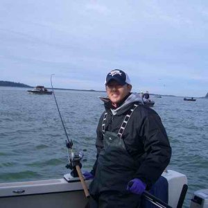 20061117 - 03 Tillamook Bay Fishing - Martin who is DA MAN for fishing