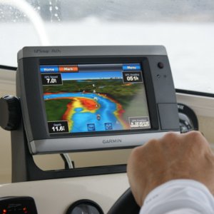 Garmin Touchscreen GPS - just keep the boat in the blue water