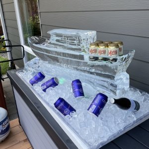 C-dory ice carving by Creative Ice Inc.