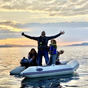 75C10F9E-FA1E-4092-B4D2-6128D9432299