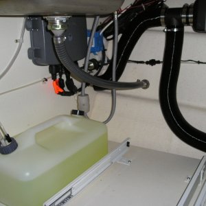 10L diesel fuel tank.