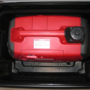 Action Packer 24 gal - EU2000i Honda Generator
