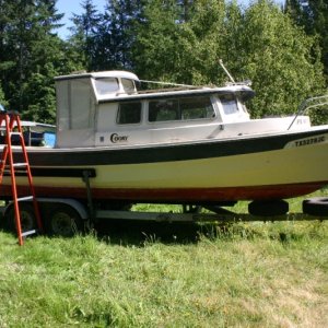 Media '(gljjr)' in album '1982 27' C-Dory Long Cabin'