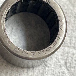 Clutch bearing
