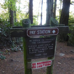 Entering the beach side campground again, after completing the 1.5 mile loop trail