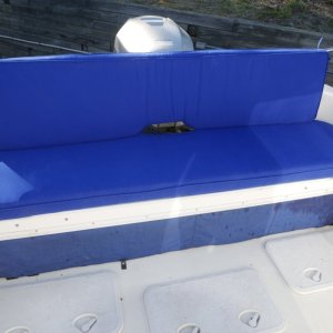 Media 'cockpit bench with curtain' in album 'on trailer'