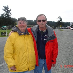 Kathy & Merv walking 
to town (KINGFISHER)