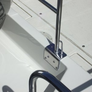 cd stern rail