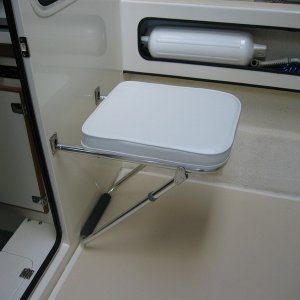 (Work Release) removable seat