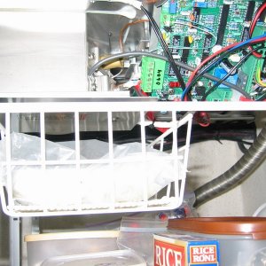 (Work Release) removable seat