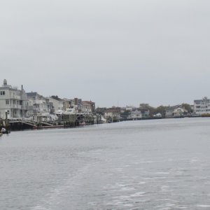 Lots to look at, not much boat traffic in late October