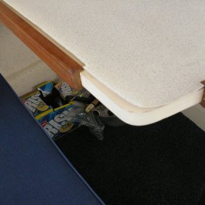 Table top marine vinyl cover without plastic cover